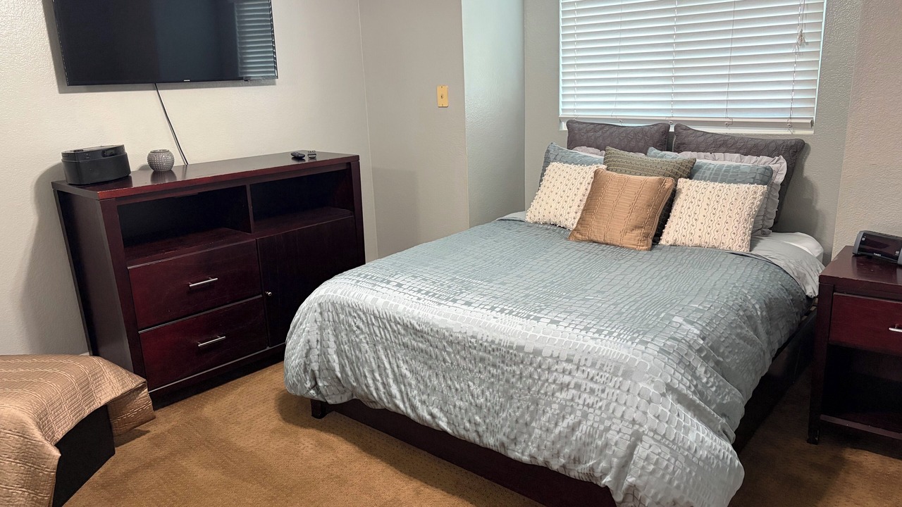 Photo of Bedroom in Chino