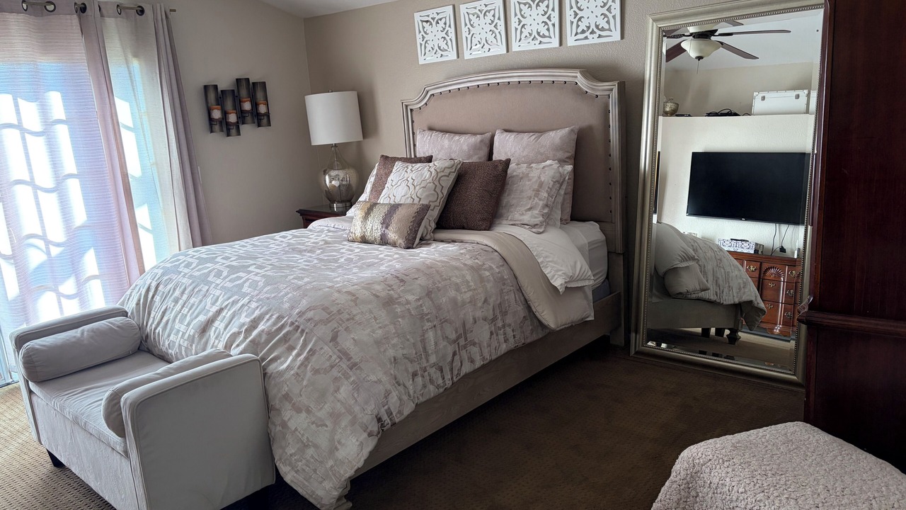 Photo of Bedroom in Chino
