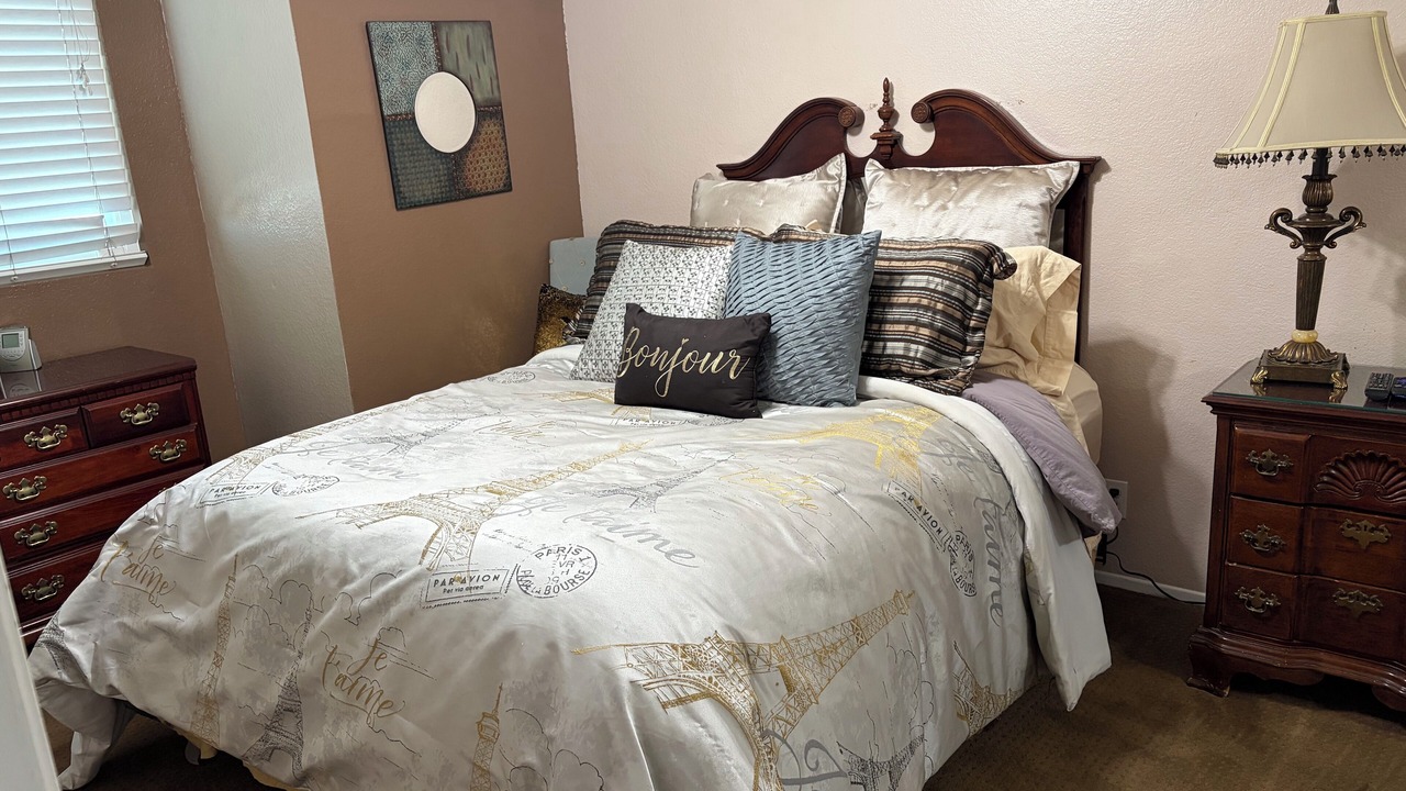 Photo of Bedroom in Chino