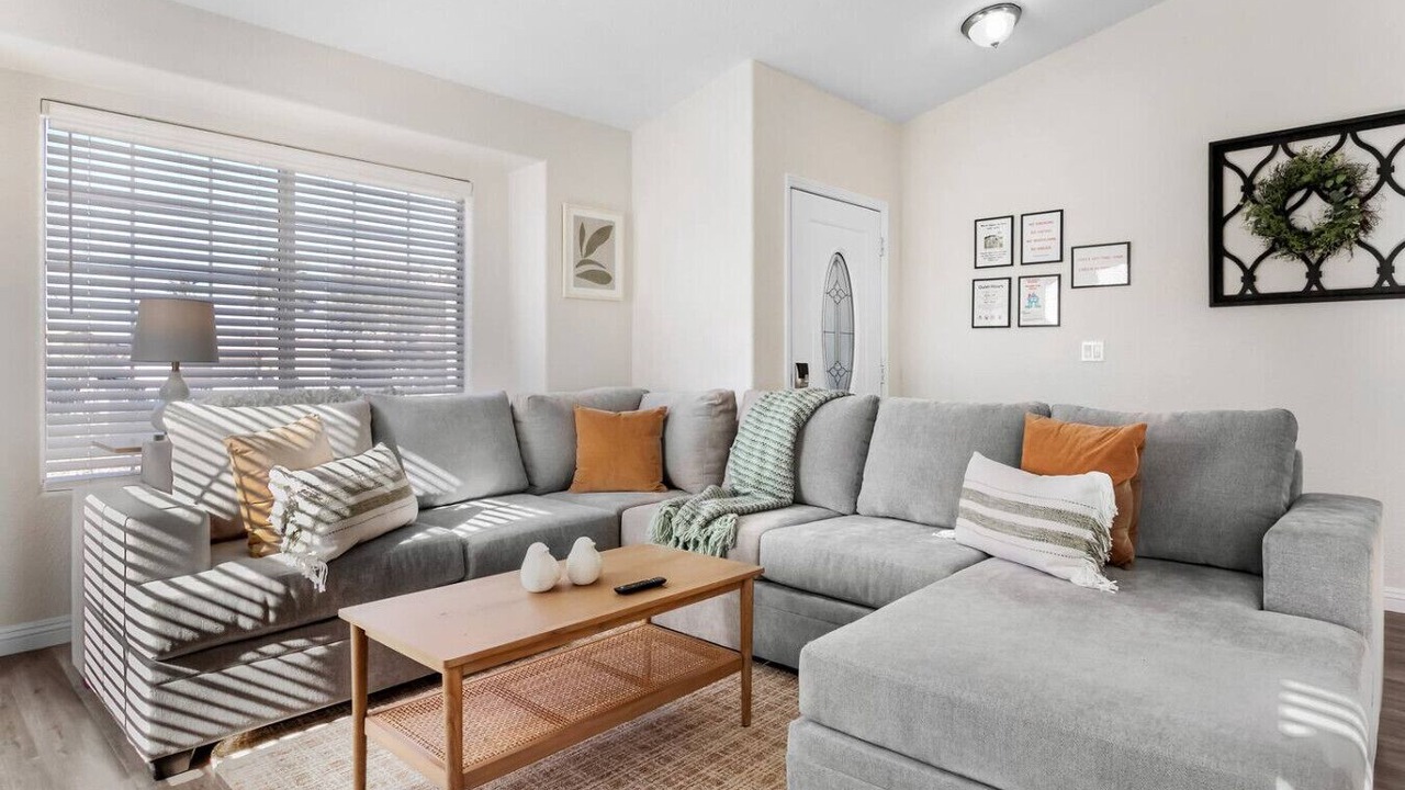 Photo of Livingroom in North Las Vegas