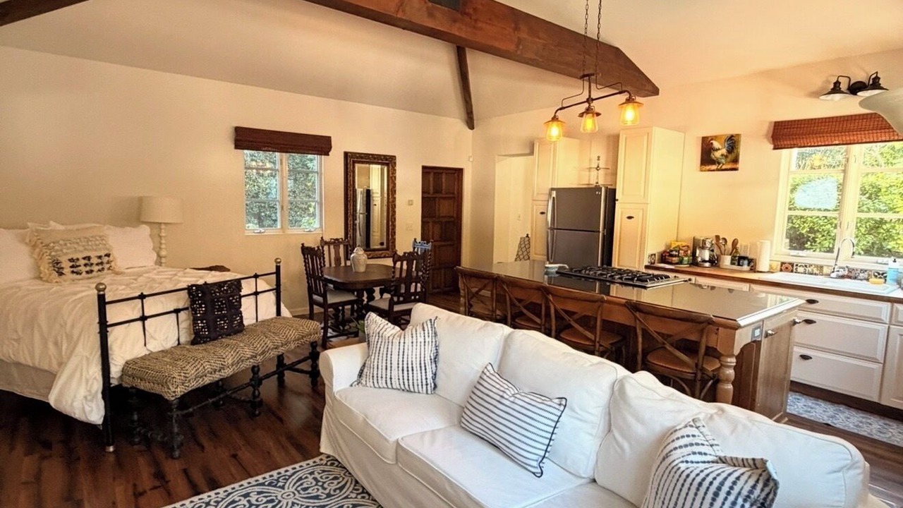 Photo of Livingroom in Montecito