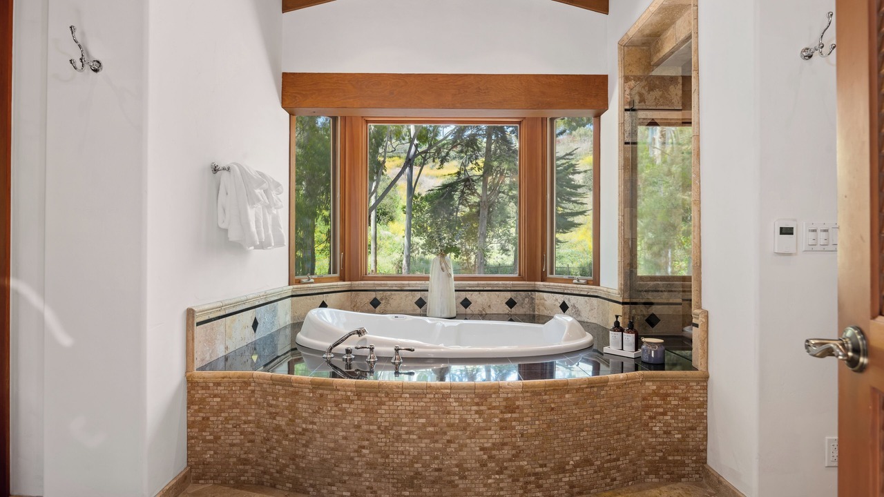 Photo of Bathroom in Campanil