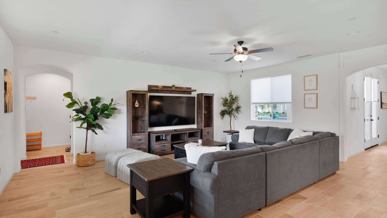 Photo of Bedroom in Hanford