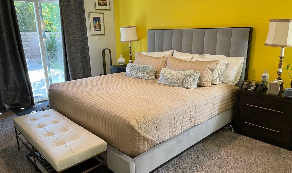 Photo of Bedroom in Racquet Club South
