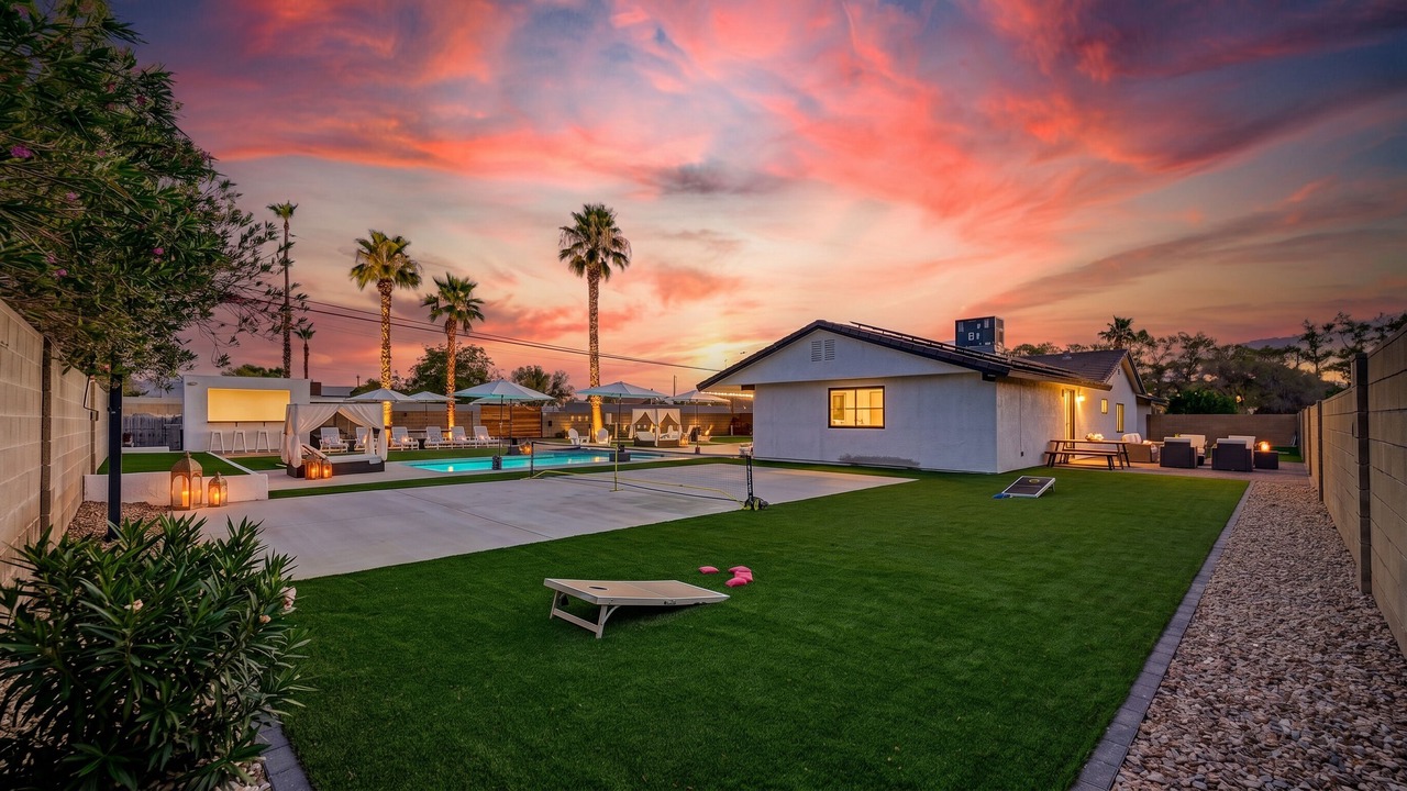 Photo of Outdoor in Spring Valley