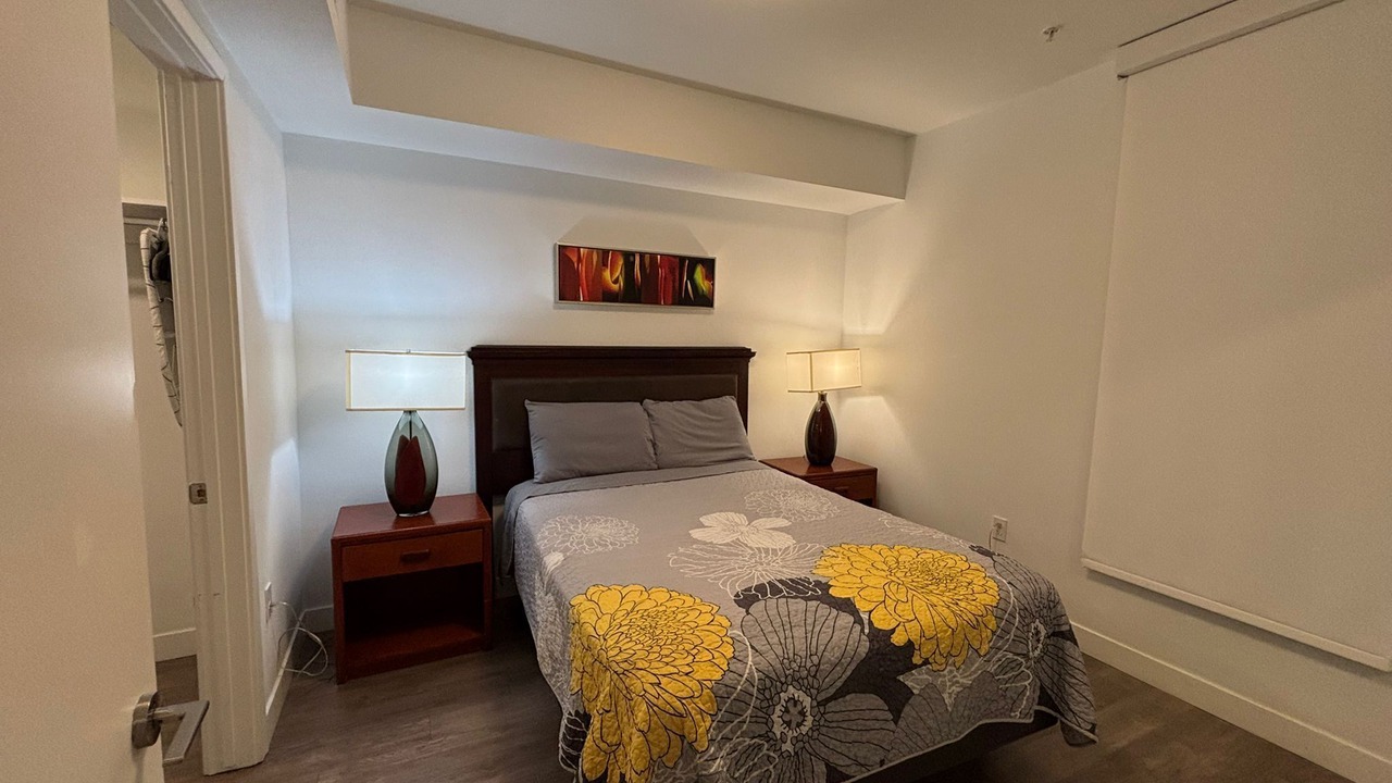 Photo of Bedroom in Koreatown