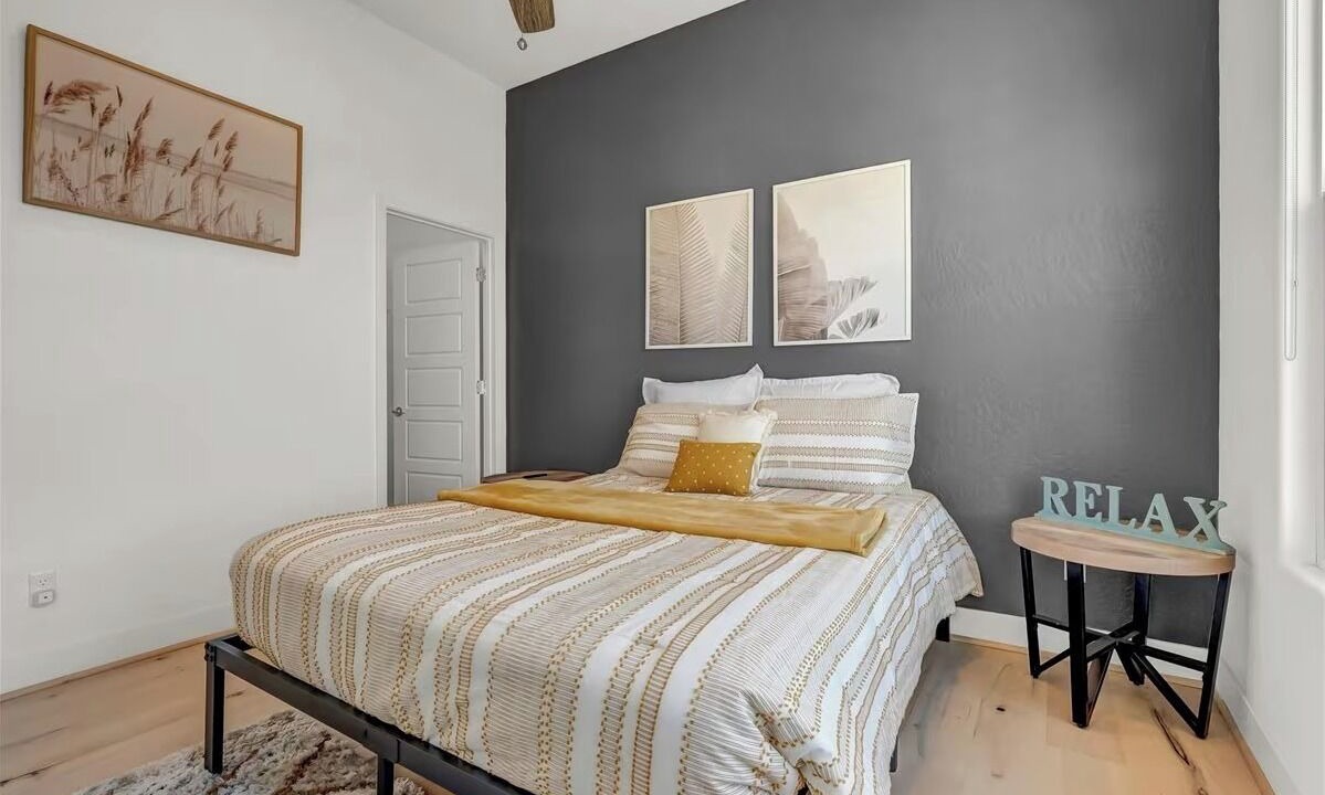 Photo of Bedroom in Hanford