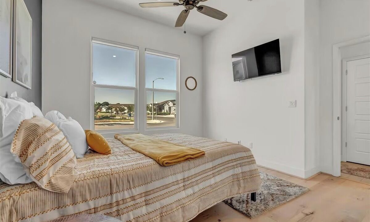 Photo of Bedroom in Hanford