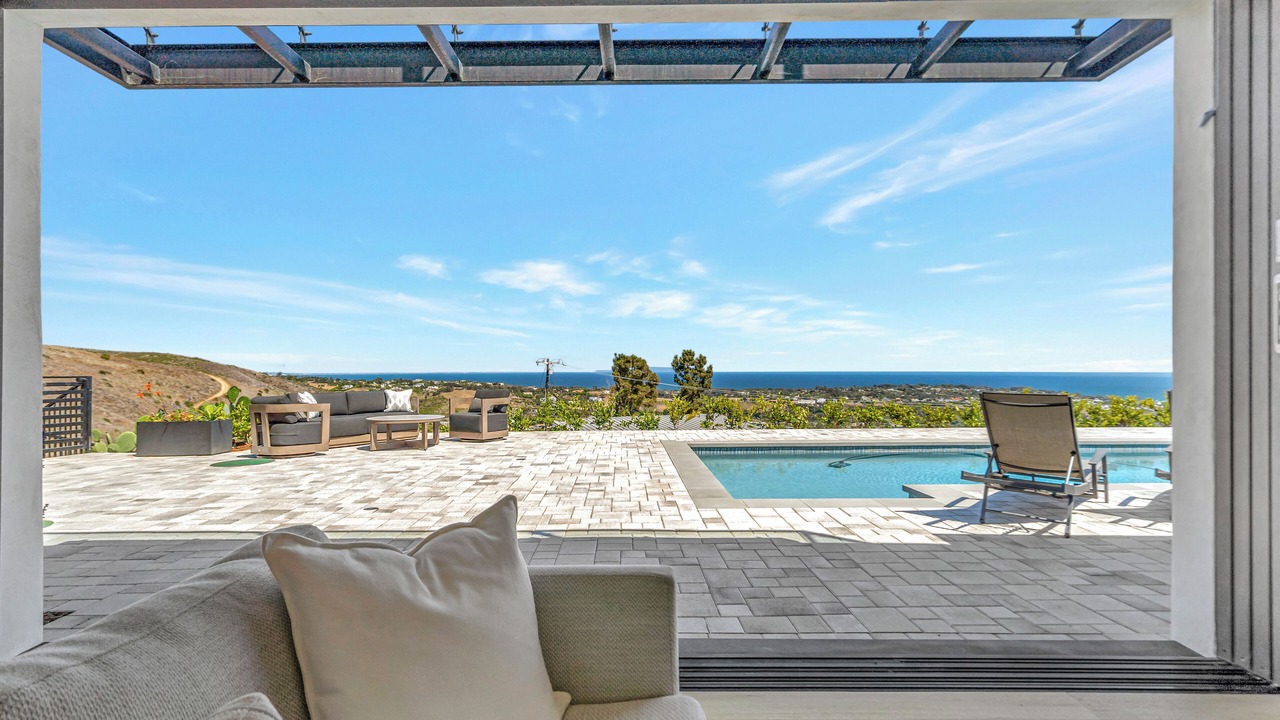 Photo of Patio Balcony in Western Malibu