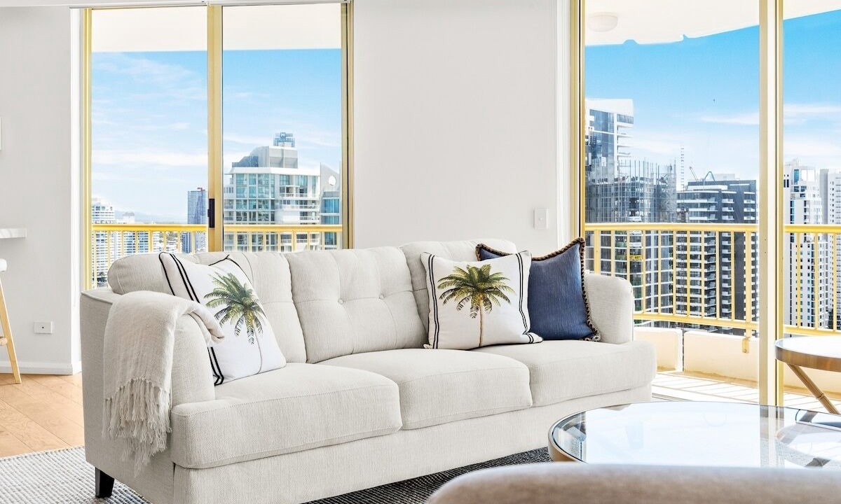 Photo of Livingroom in Main Beach