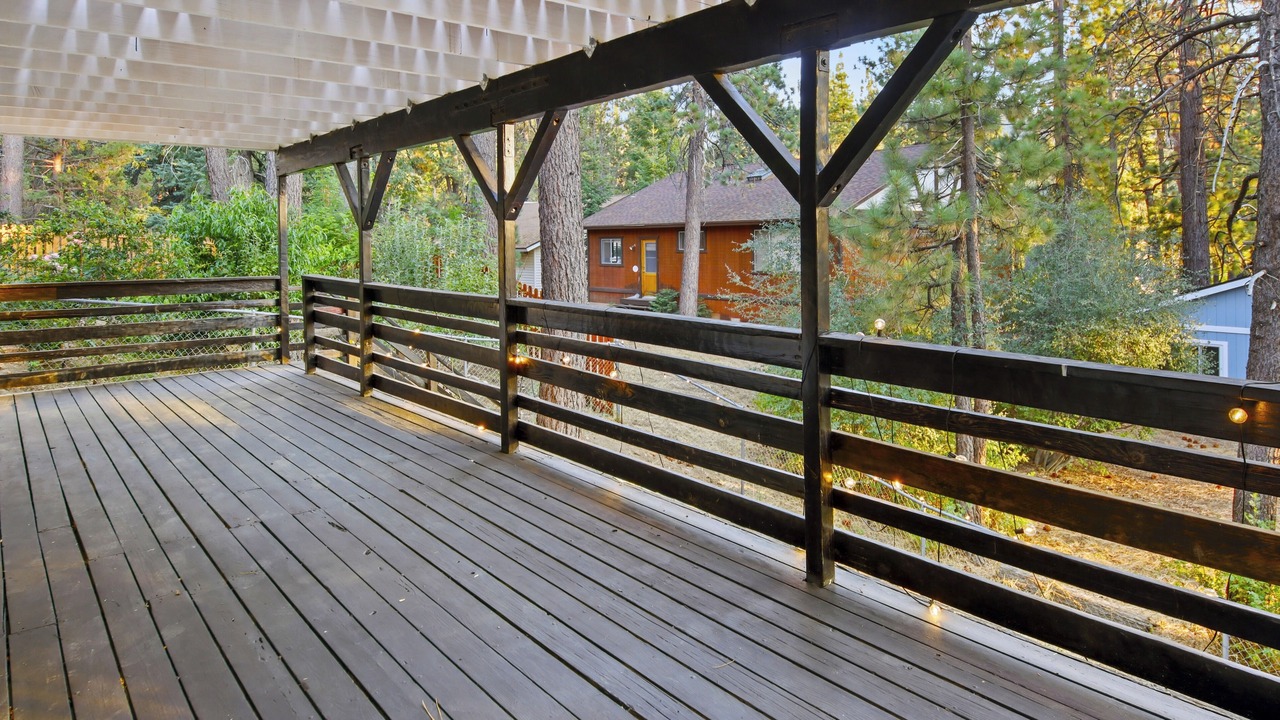 Photo of Patio Balcony in Moonridge