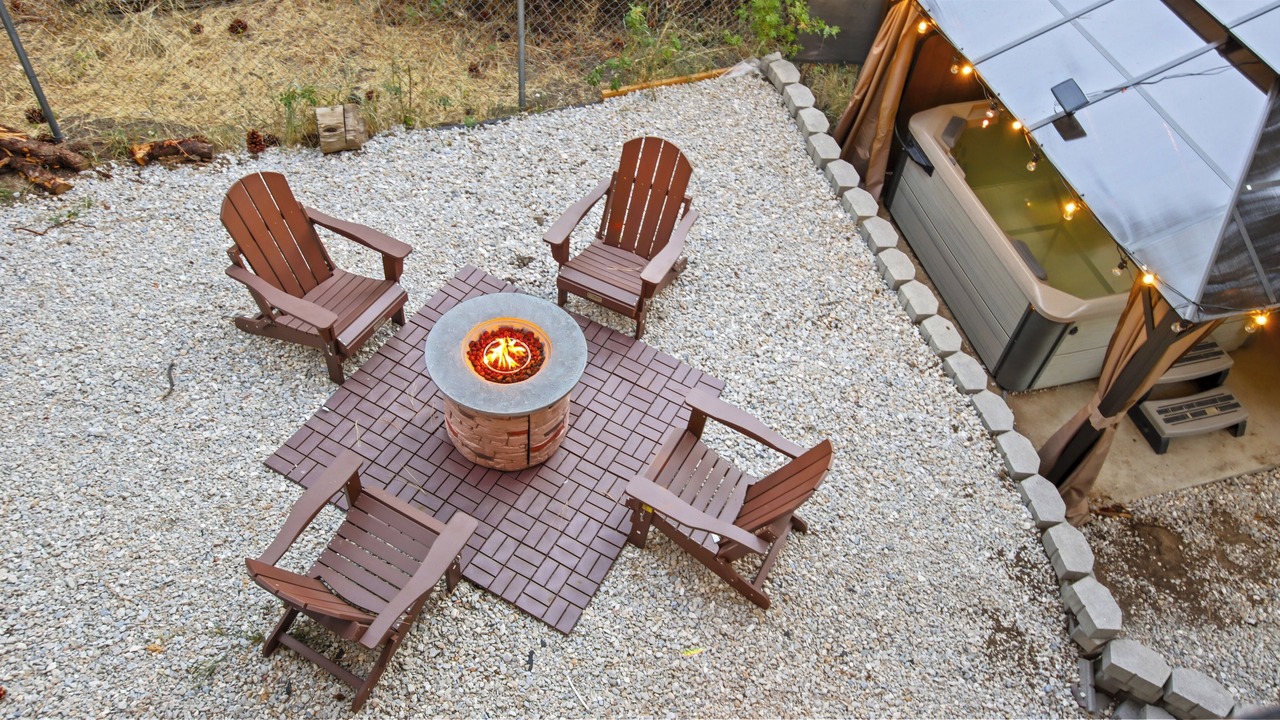 Photo of Patio Balcony in Moonridge