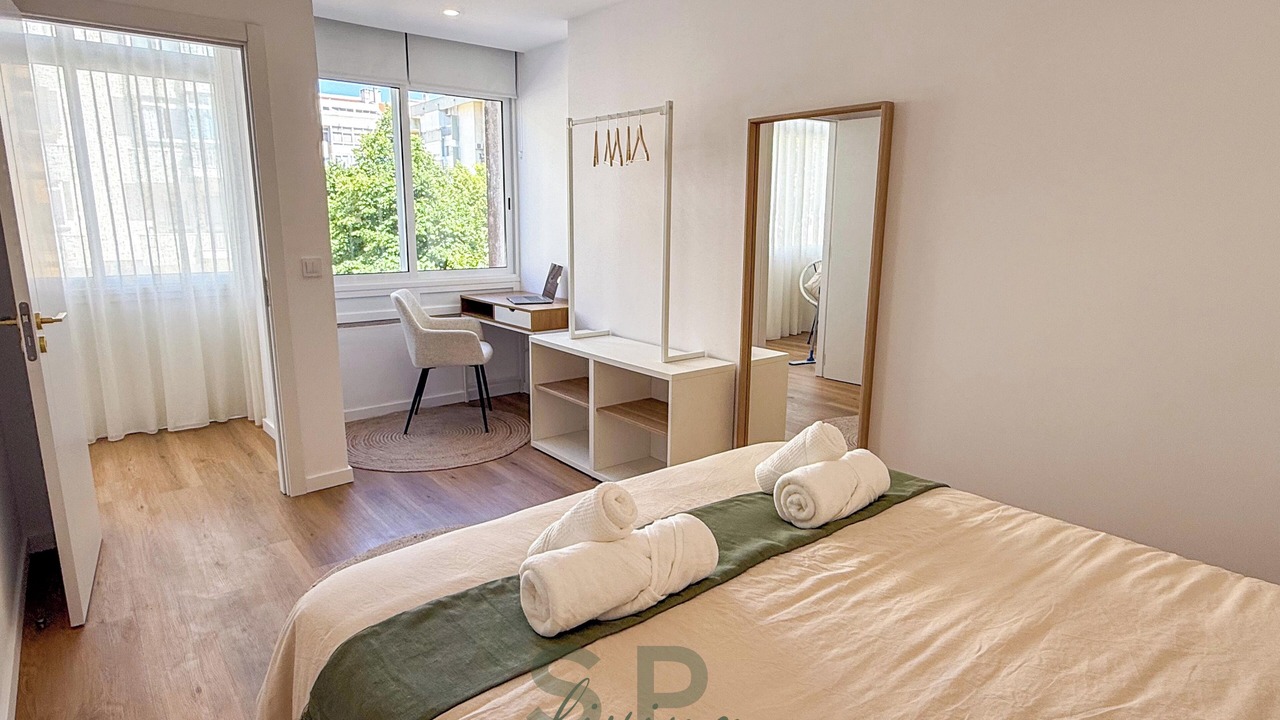Photo of Bedroom in Paco De Arcos