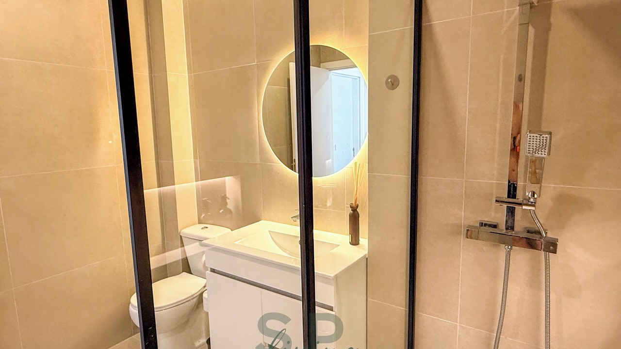 Photo of Bathroom in Paco De Arcos