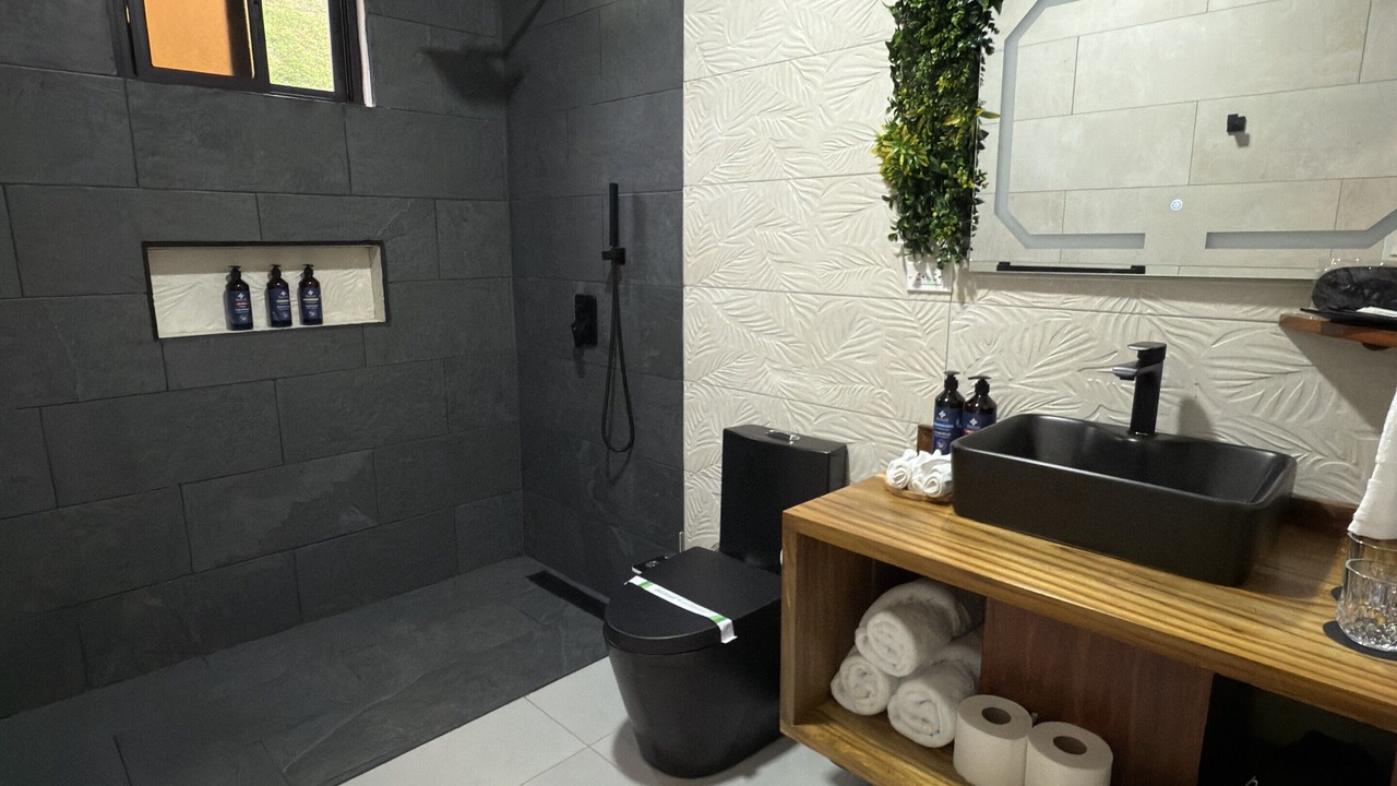 Photo of Bathroom in Monteverde