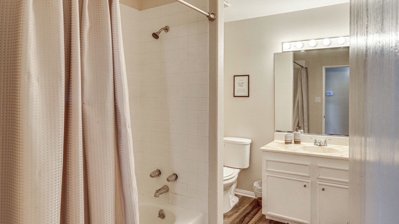 Photo of Bathroom in Summerlin