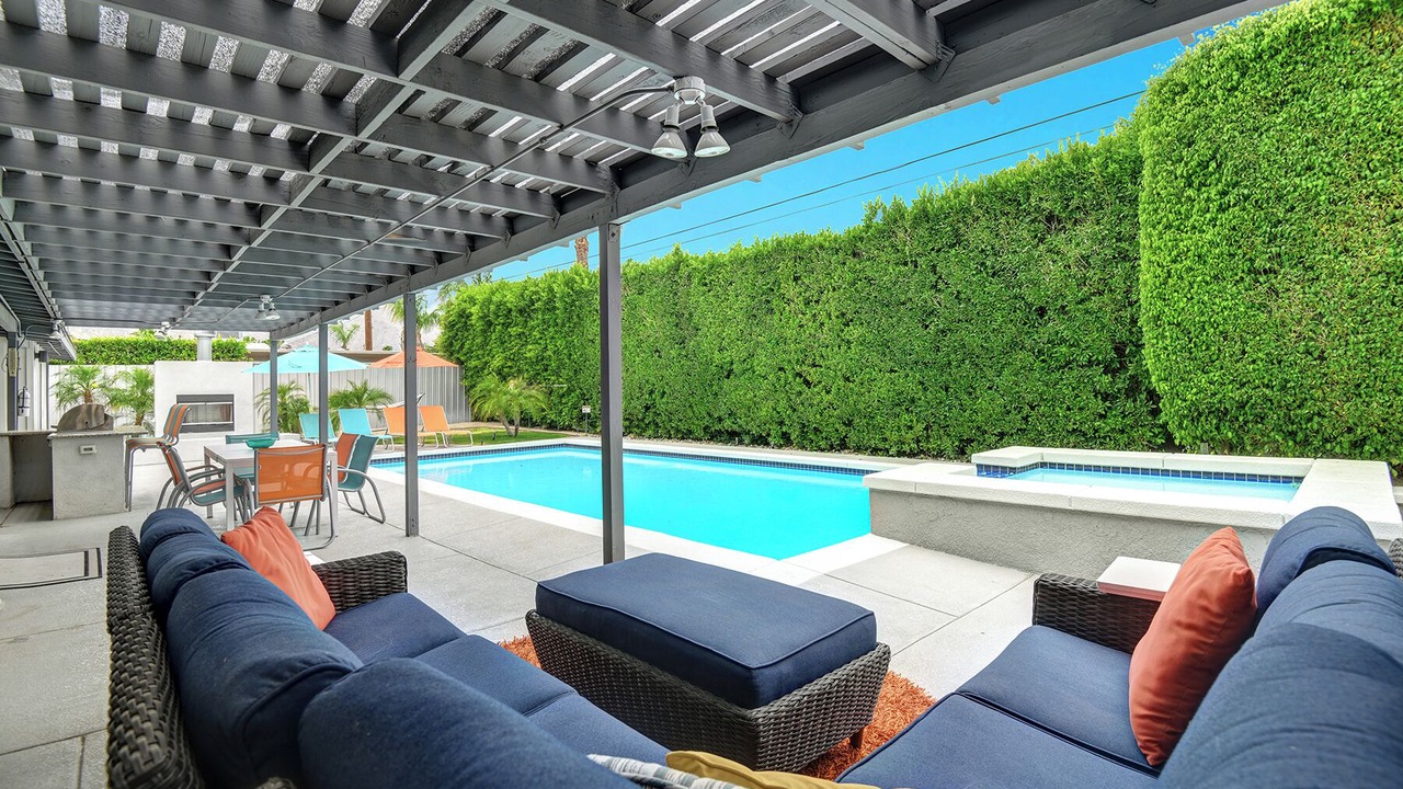 Photo of Outdoor in Sunrise Vista Chino