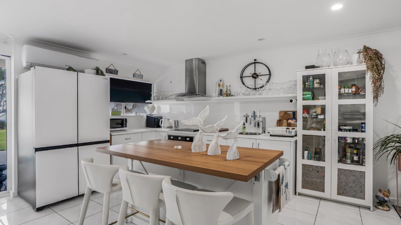 Photo of Kitchen in Sandstone Point