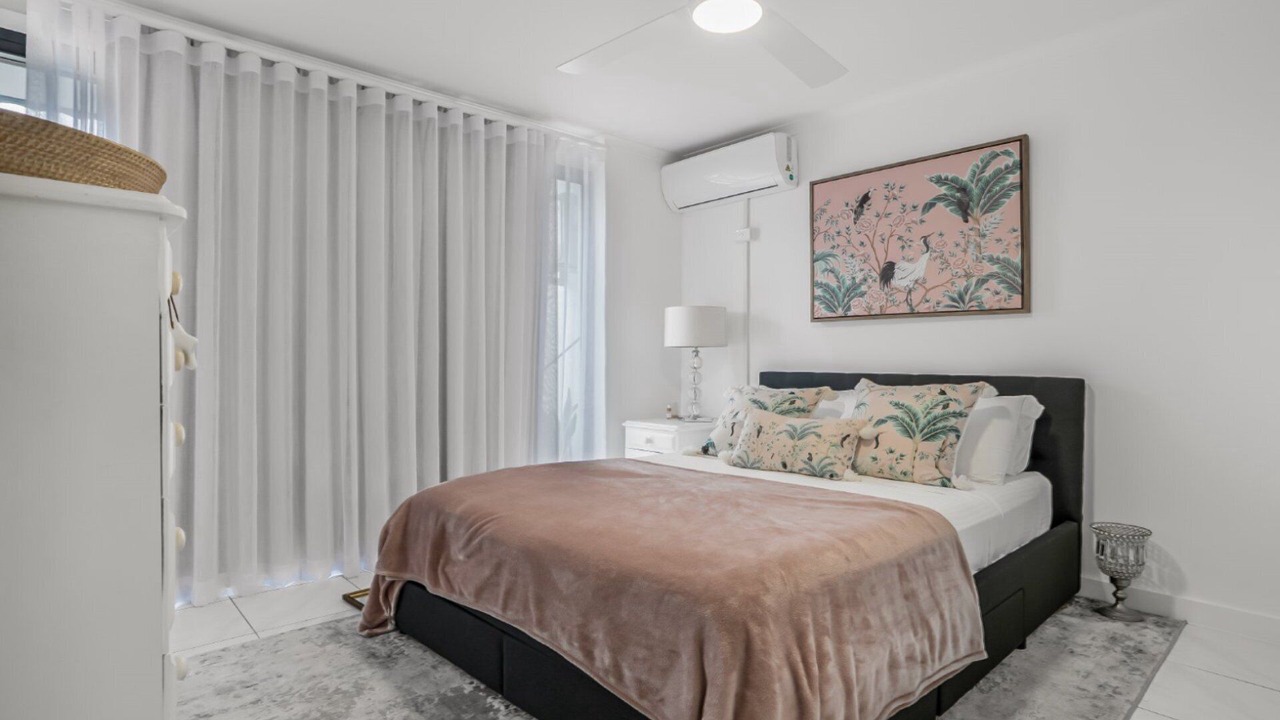 Photo of Bedroom in Sandstone Point