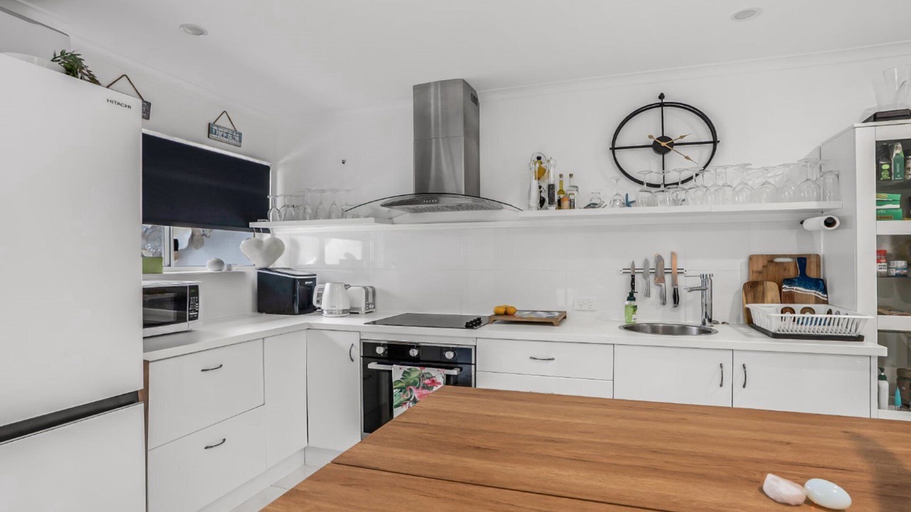 Photo of Kitchen in Sandstone Point