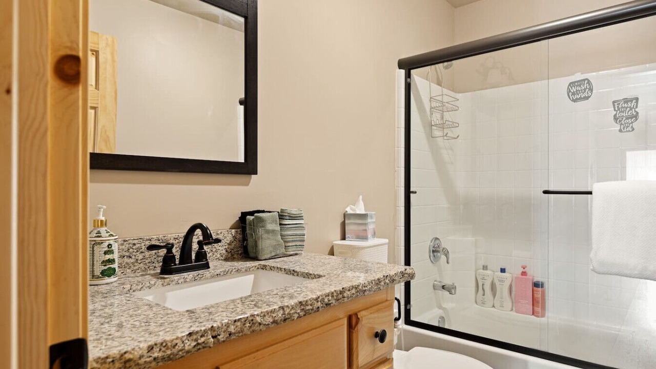 Photo of Bathroom in Woodlands