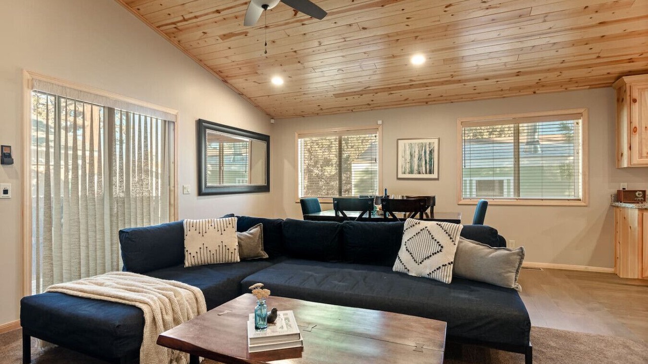 Photo of Livingroom in Woodlands