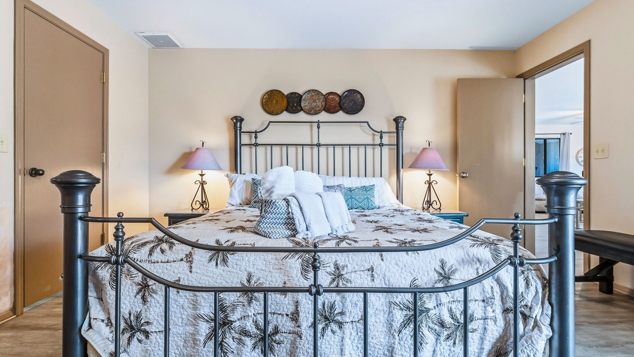Photo of Bedroom in Lake Havasu City
