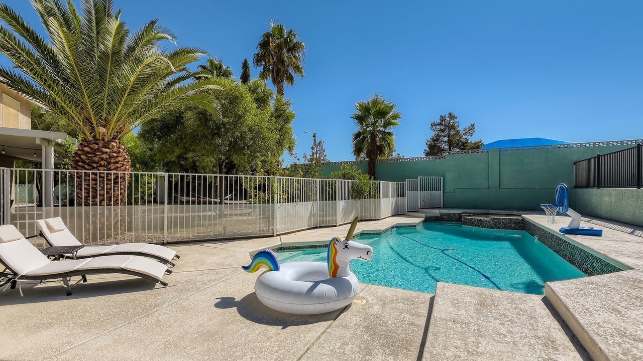 Photo of Outdoor in Canyon Gate