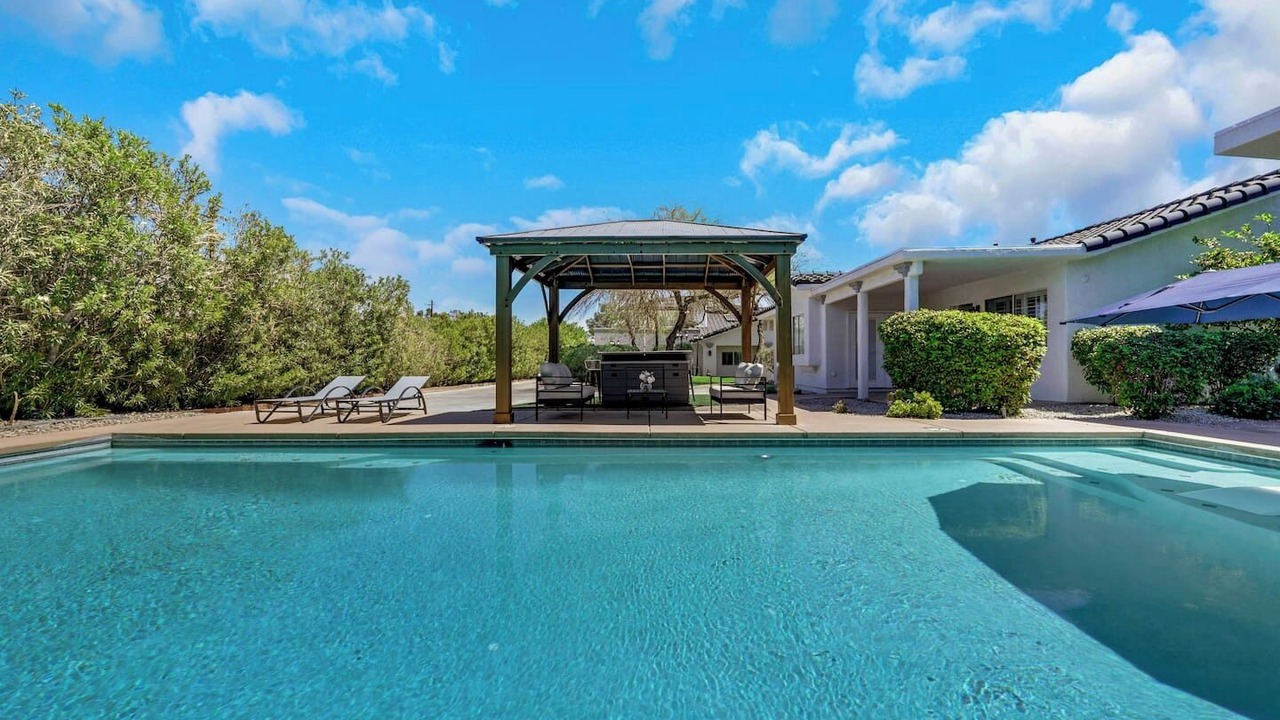 Photo of Outdoor in Spring Valley