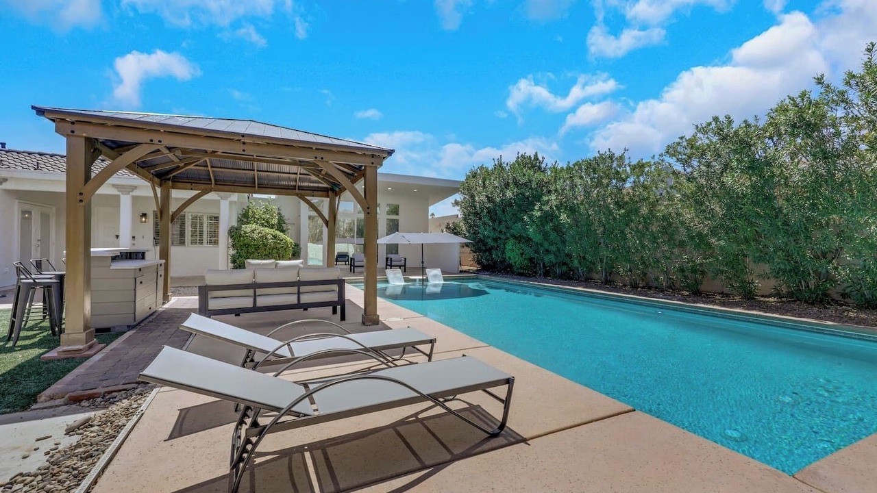 Photo of Outdoor in Spring Valley