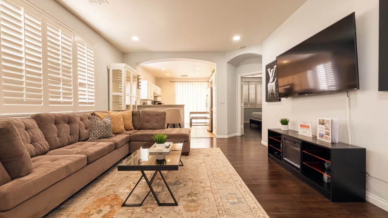 Photo of Livingroom in Spring Valley