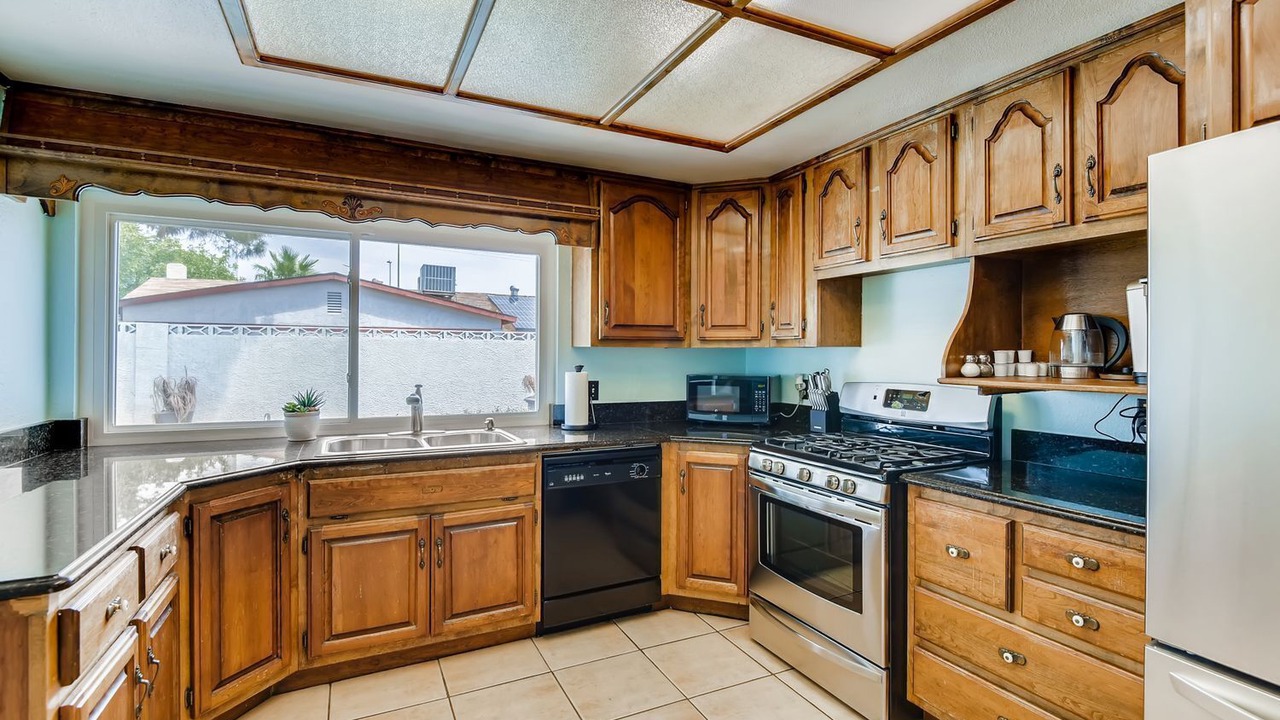 Photo of Kitchen in Charleston Preservation