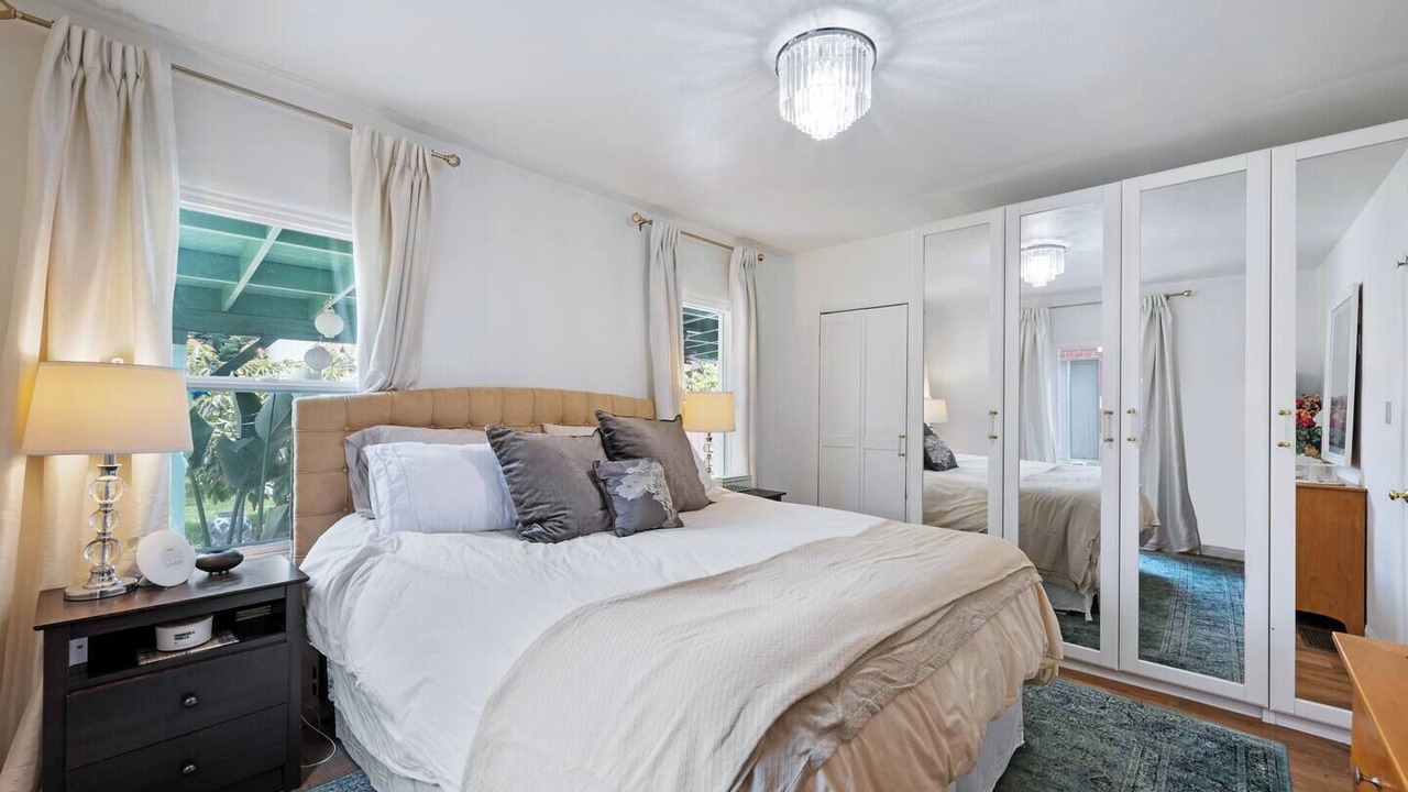 Photo of Bedroom in Northwest San Pedro