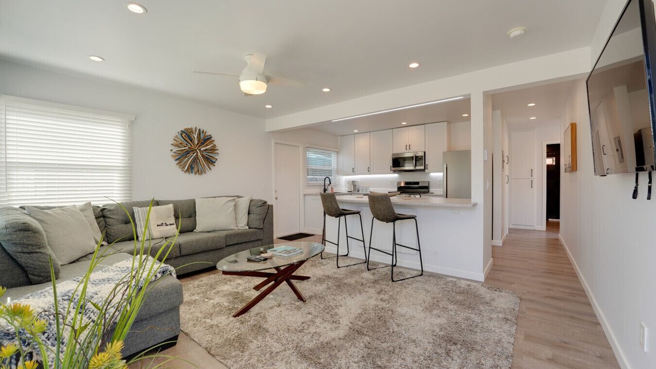 Photo of Livingroom in Roseville - Fleet Ridge