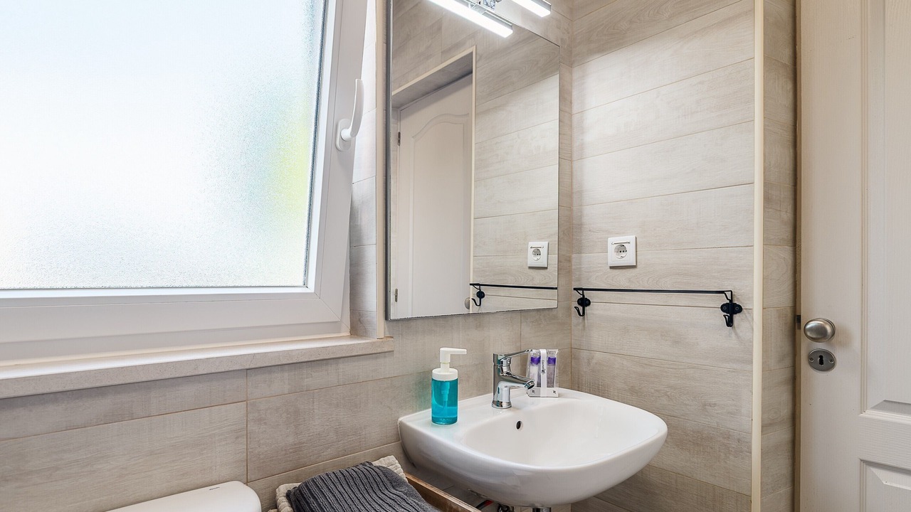 Photo of Bathroom in Palhais