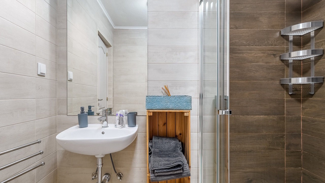 Photo of Bathroom in Palhais