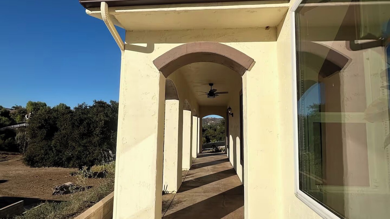 Photo of Outdoor in Val Verde