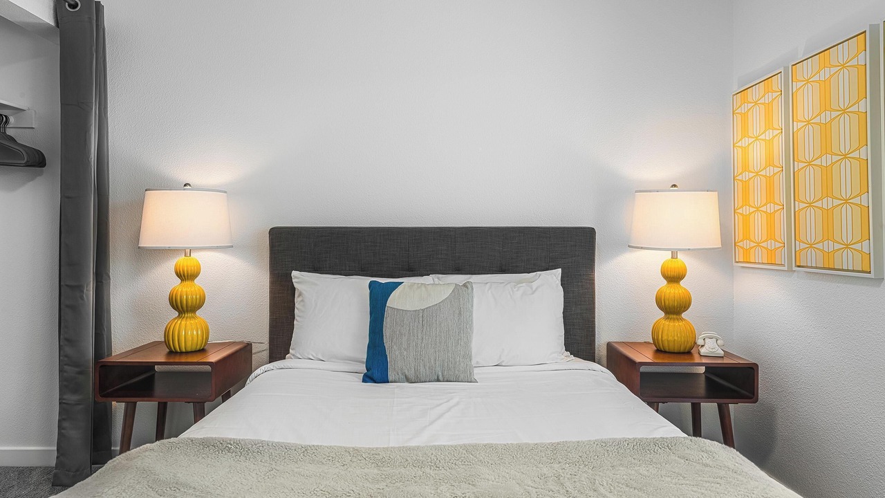 Photo of Bedroom in Deepwell Estates