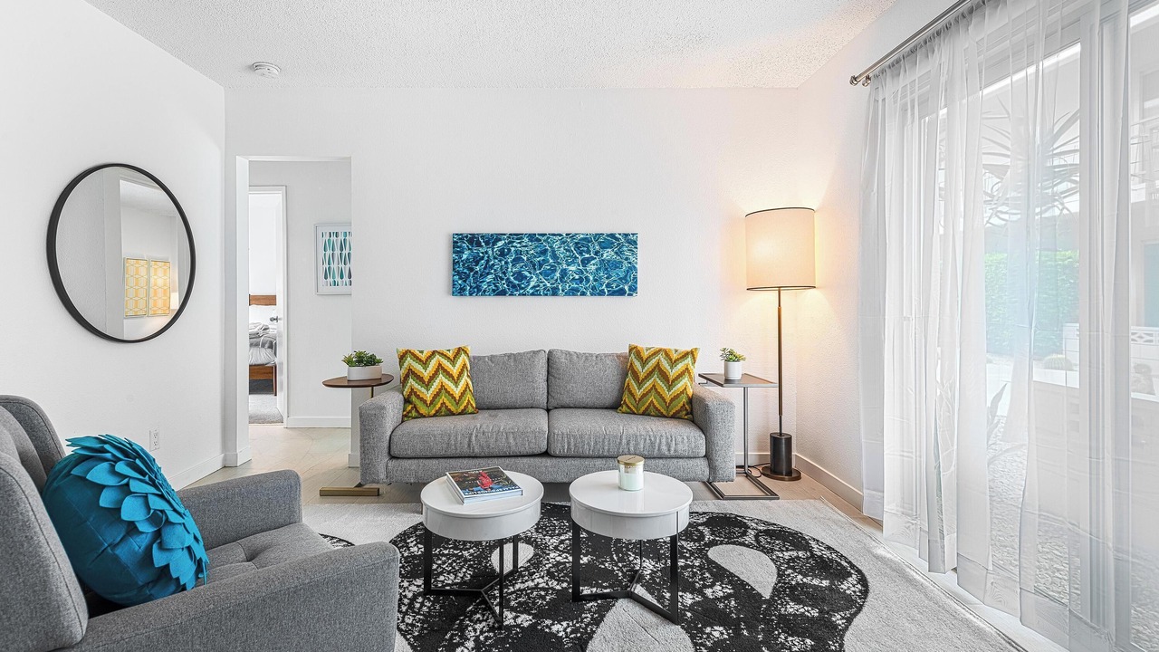 Photo of Livingroom in Deepwell Estates