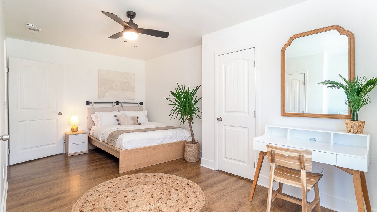 Photo of Bedroom in Corridor