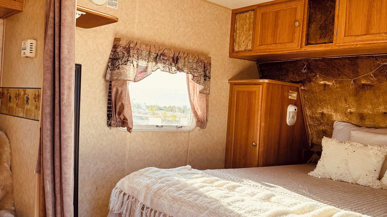 Photo of Bedroom in Imperial County