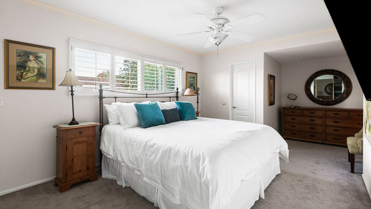 Photo of Bedroom in Rancho Palos Verdes
