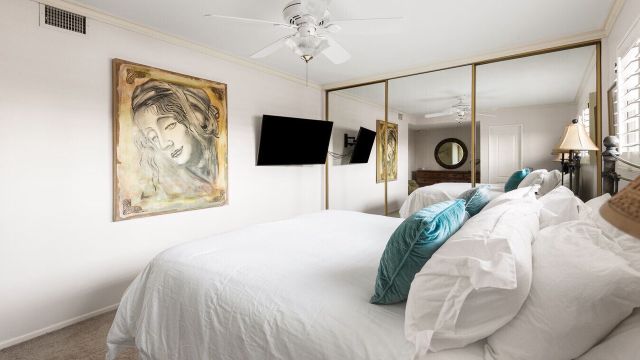 Photo of Bedroom in Rancho Palos Verdes