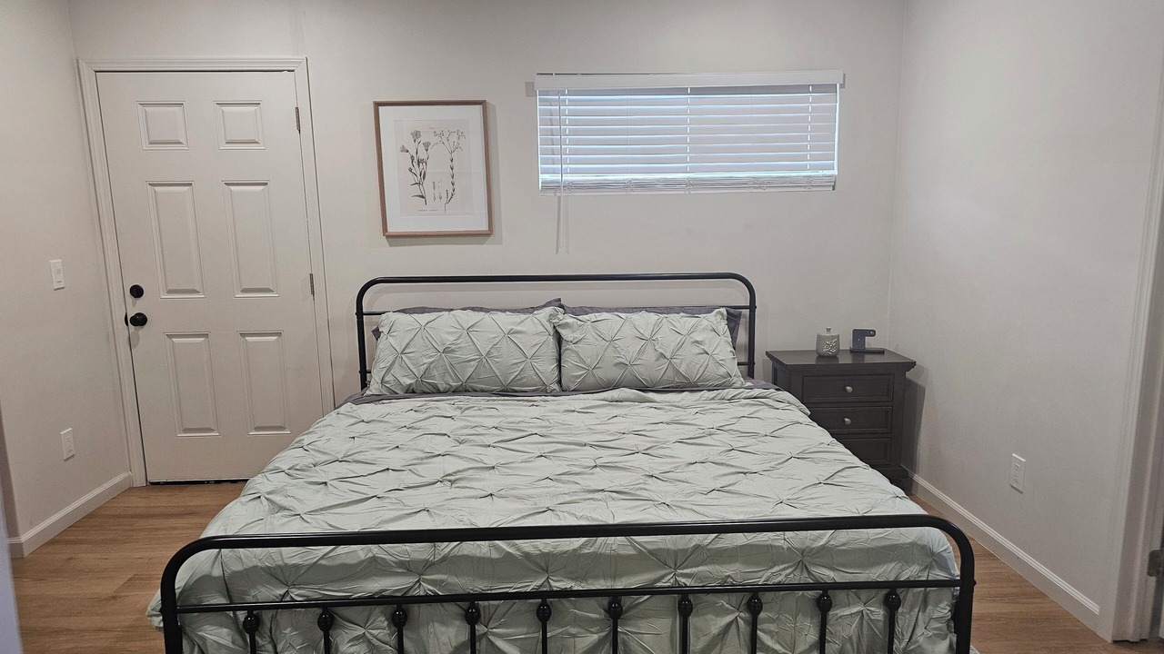 Photo of Bedroom in Oak Park