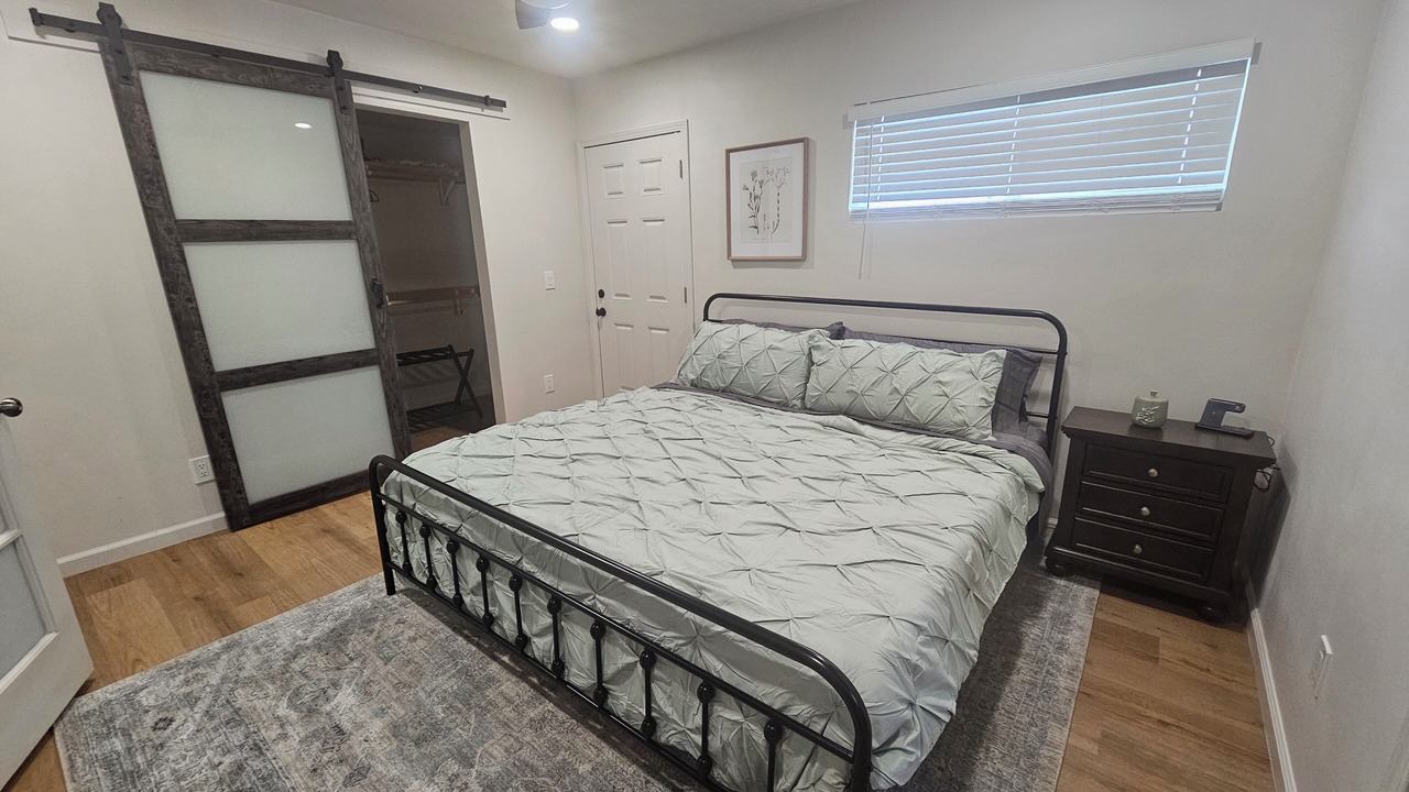 Photo of Bedroom in Oak Park