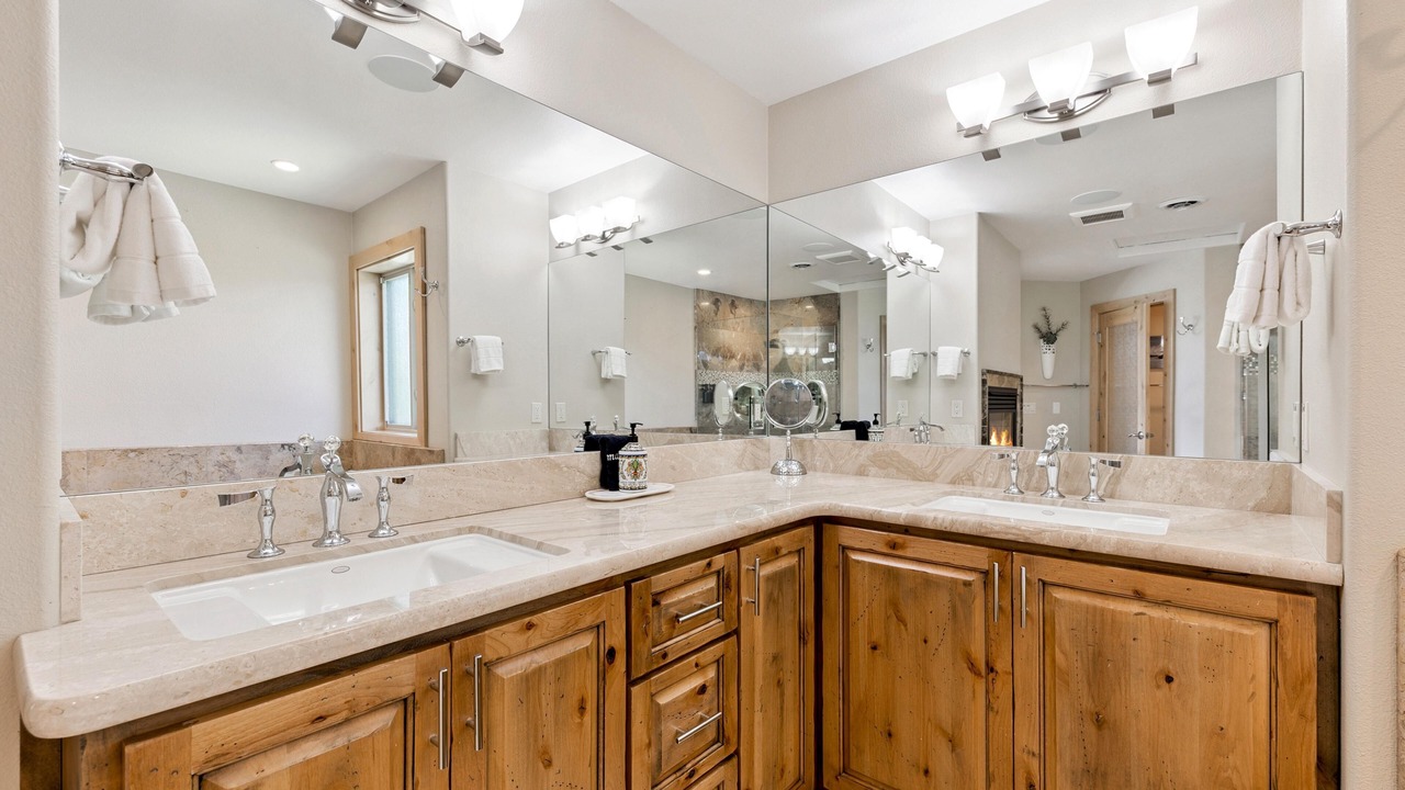 Photo of Bathroom in Tahoe Keys