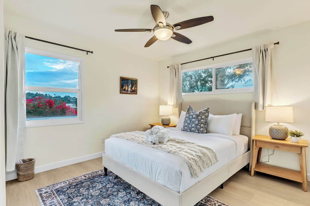 Photo of Bedroom in Allied Gardens
