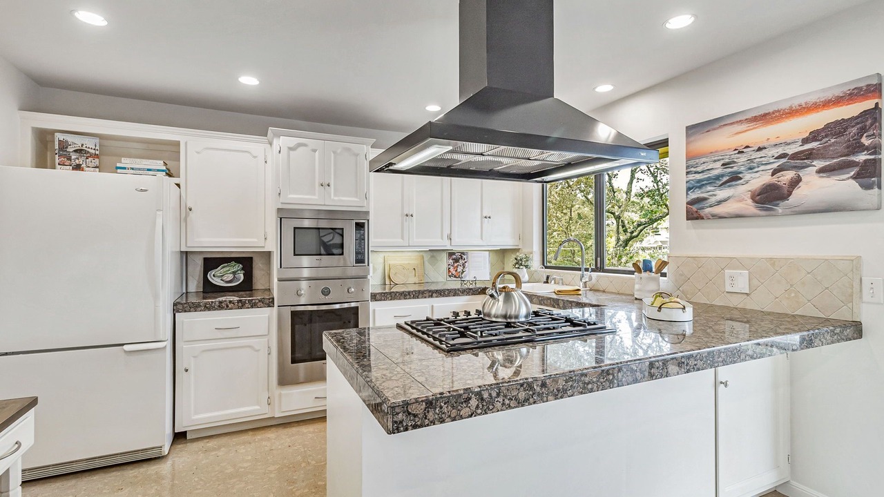 Photo of Kitchen in Burlingame