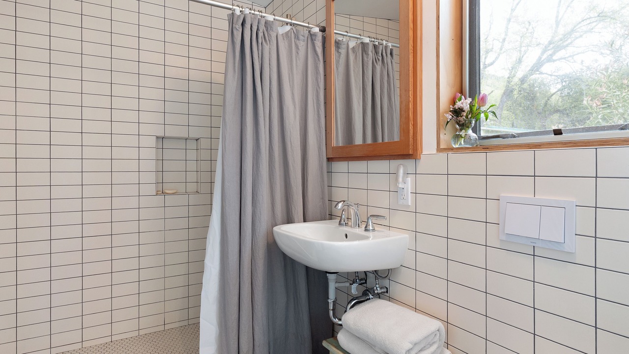 Photo of Bathroom in Kaweah