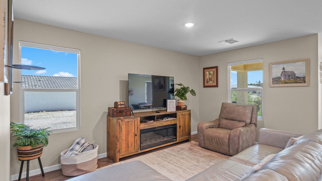 Photo of Livingroom in Wickenburg